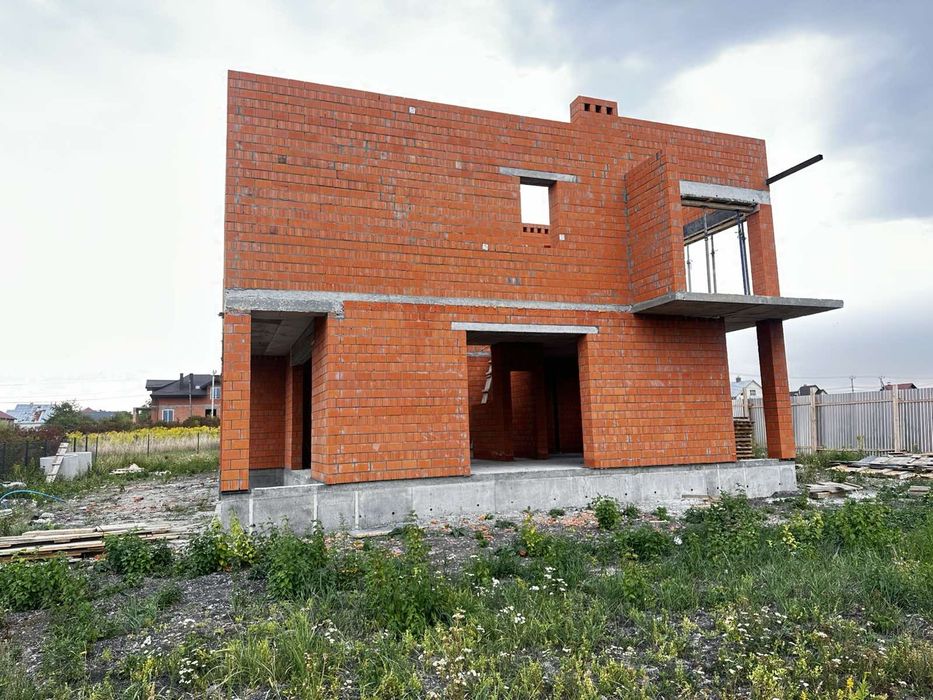 Продам житловий будинок (1/2 праву частину дуплексу) в с.Кам'янопілля (біля окружної дороги) біля Львову