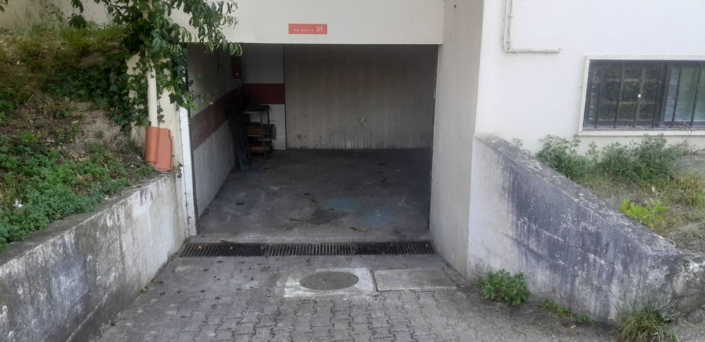 Garagem/parqueamento ,Bom Retiro