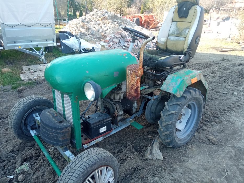 Traktorek sam+ zestaw maszyn