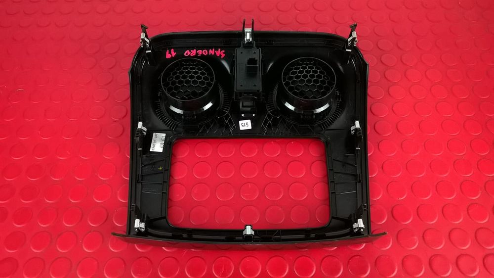 Moldura Radio GPS 682603655R - DACIA SANDERO II