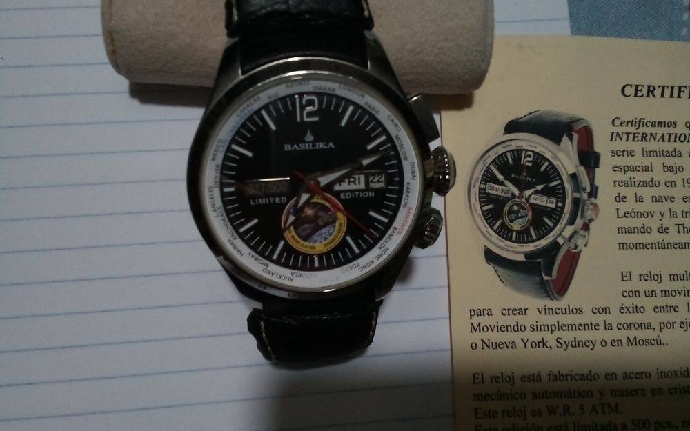 Relógio automático raro com caixa e certificado ,Novo , de colecção.