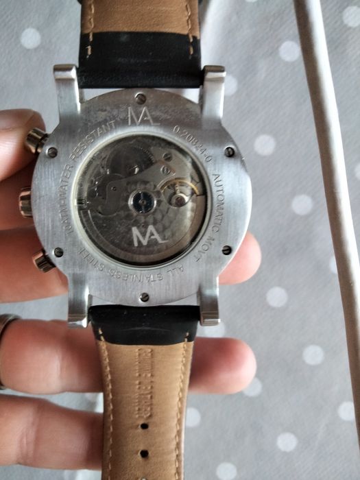 Relógio automático NAL