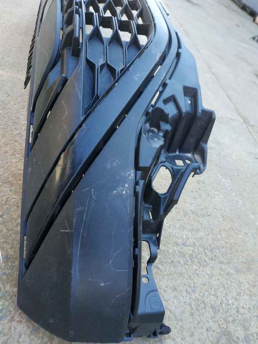 VAG T-Roc 21- губа бампера перед SP0934 2GA805903K