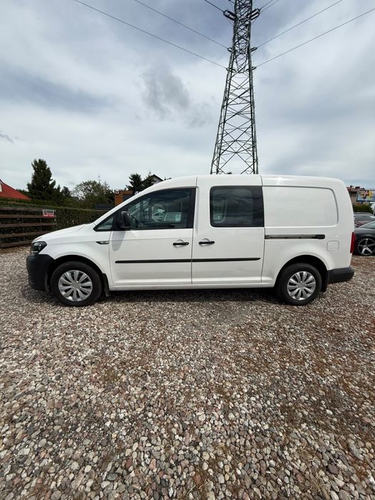 VW CADDY maxi  5-osobowy salon polska