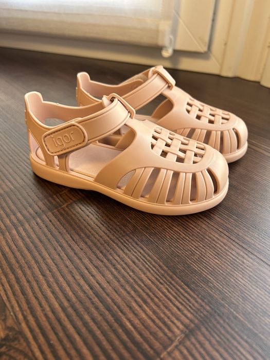 Сандалі Igor Tobby