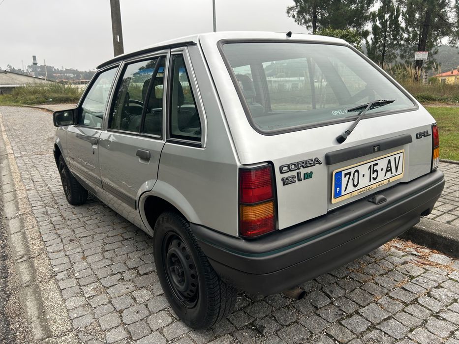 Opel Corsa Swing+ 1.2 i kat       MUITO BEM CONSERVADO