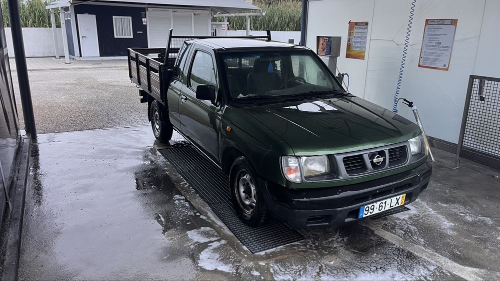 NISSAN D22 2.5 D 4x2