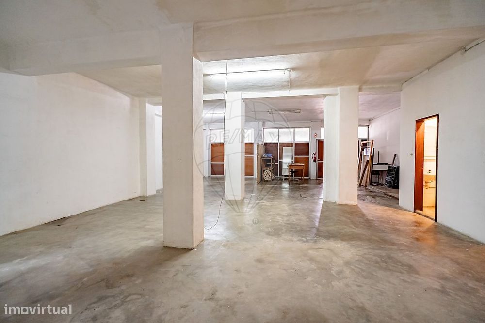 Armazém  para venda