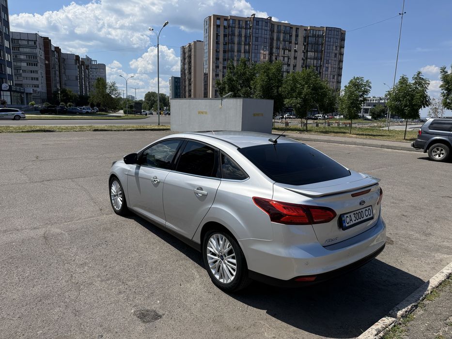 Ford Focus 2018 VIN 1FADP3J2XJL279655 фото оголошення 7 з 12