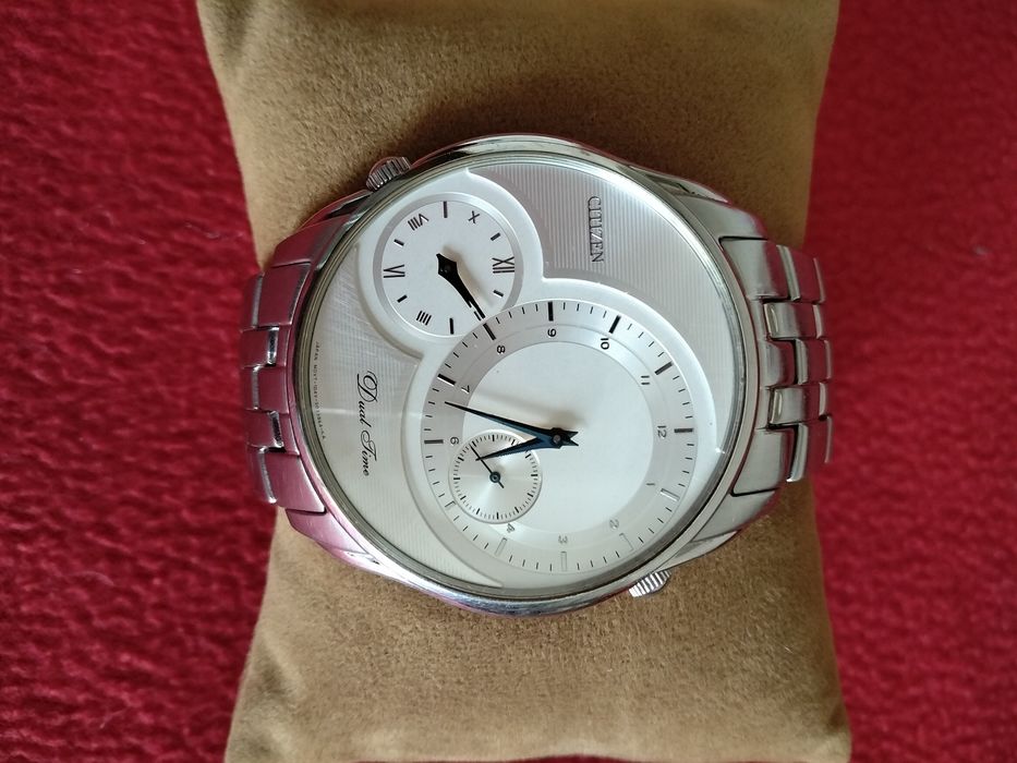 Relógio Citizen "Dual Time"