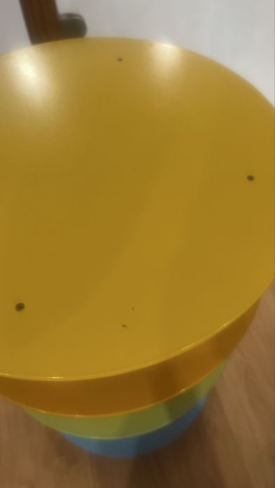 Estante para Livros com rodinhas