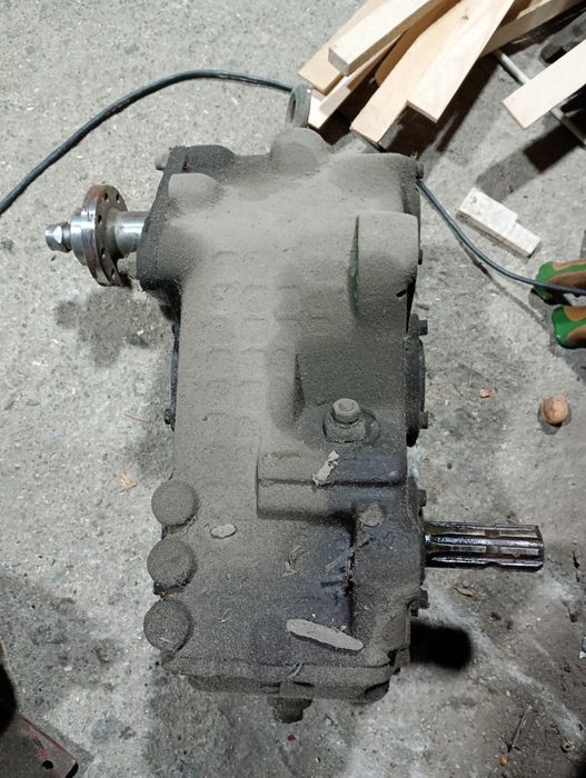 Редуктор збільшуючий