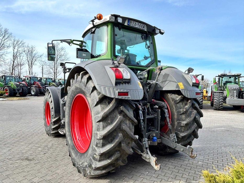 Ciągnik Fendt 824 Vario Profi Plus