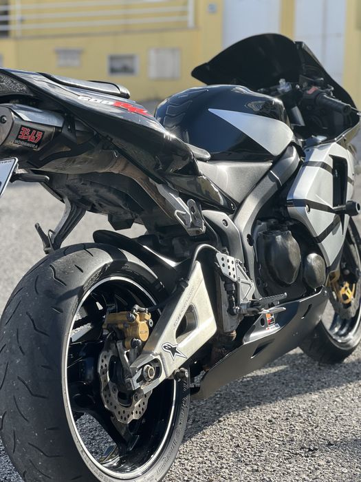 Honda CBR 600RR 2004 ( nacional )