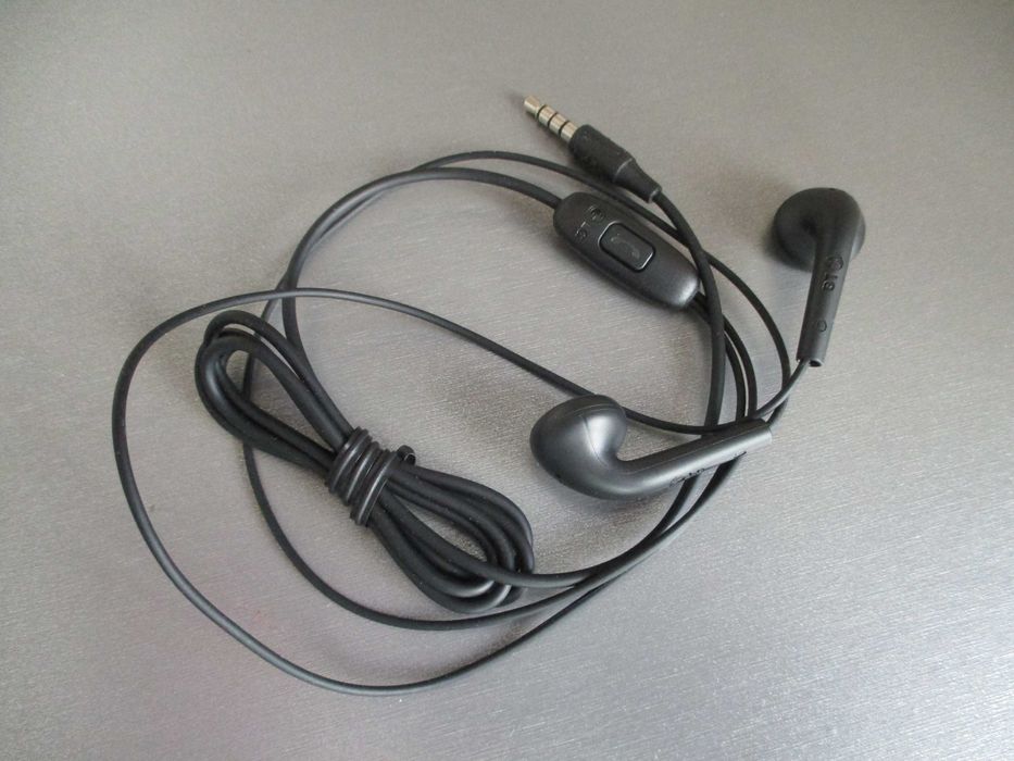 Наушники для LG EAB62209205 з кнопкою включения отключения микрофоном