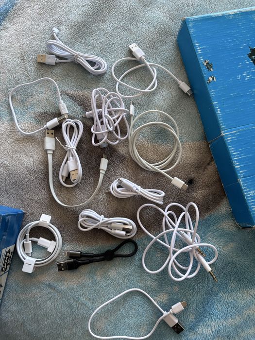 Провода, кабелі, різні