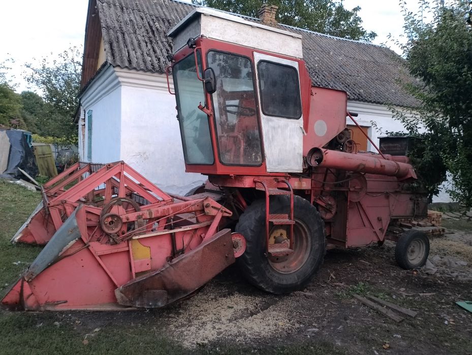 Комбайн зернозбиральний