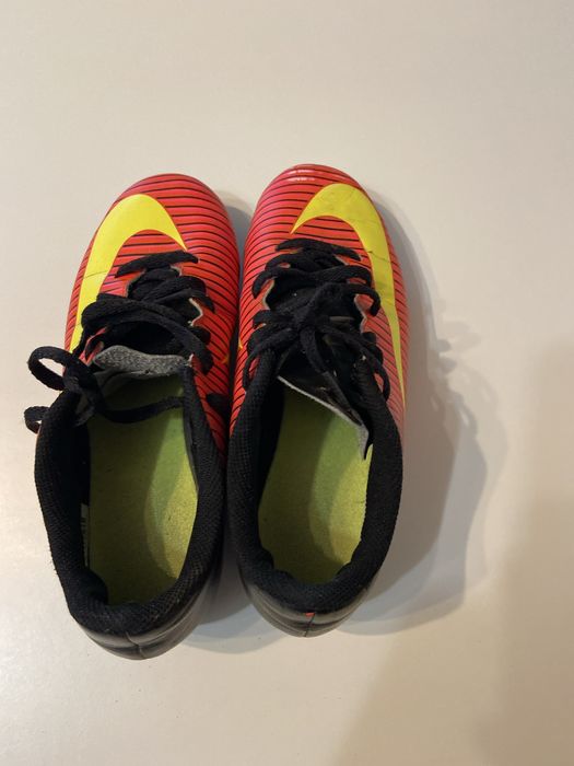 Korki  piłkarskie Nike 36