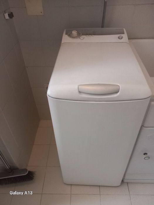 Maquina de lavar roupa estilo inglês