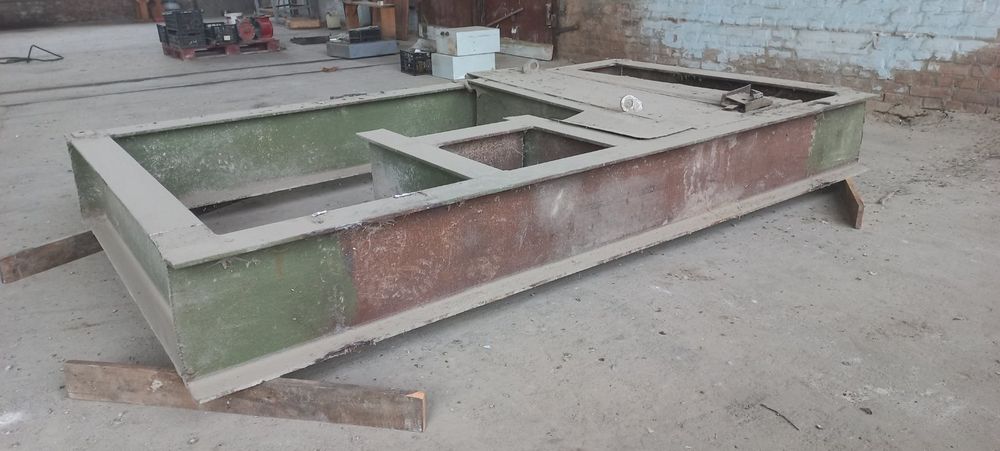 Продам двотавр 35см