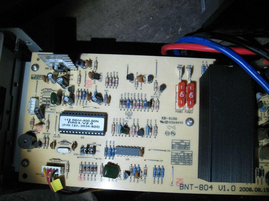 Бесперебойник ИБП Powercom BNT-2000AP