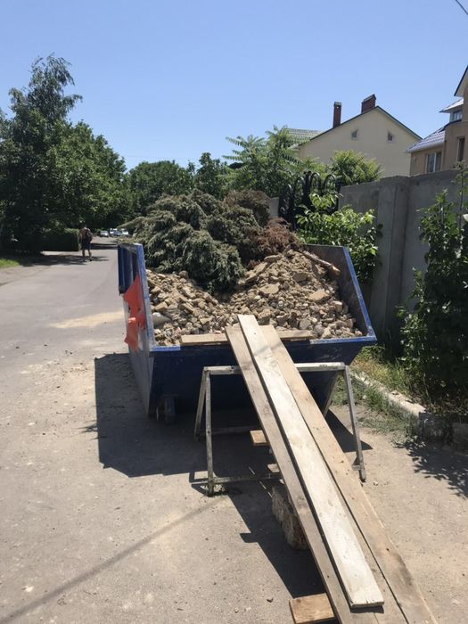 Вывоз мусора,хлама,старой мебели,стройматериалов. Одесса грузчики