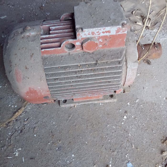 Двигун пилососа 500грн.Електро двигун 2,2 Квт.