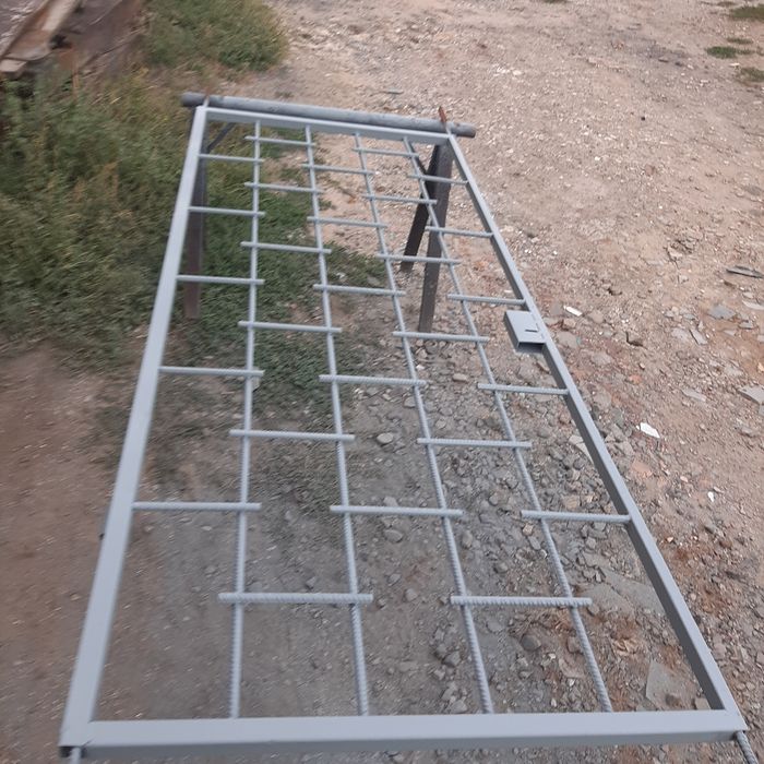 Металла изделия.двери,ворота навесы,решетки ТД.