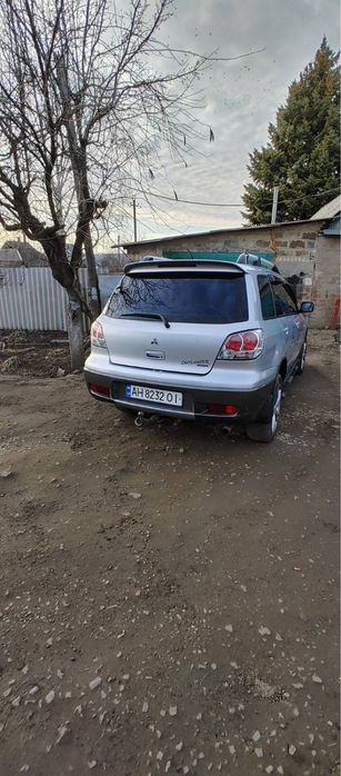 Mitsubishi Outlander 2003