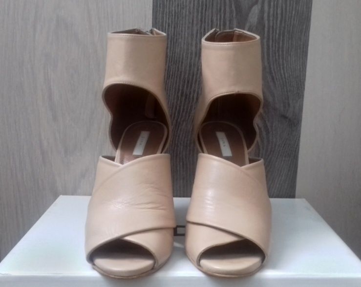 Босоніжки  Zara шкіра