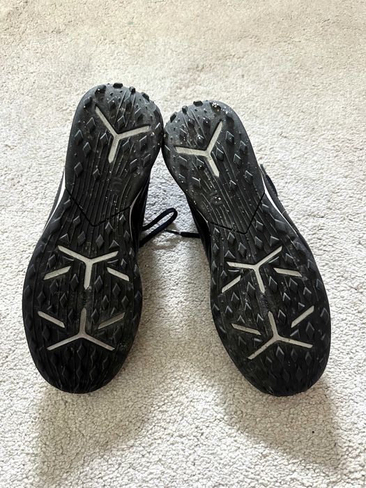 Chuteiras Kipsta MG relvado sintetico