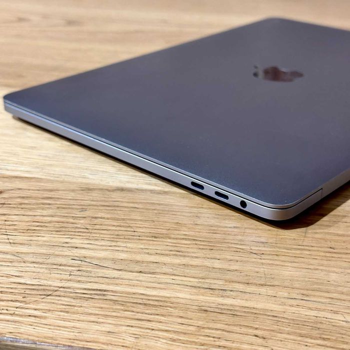  Apple MacBook Pro 13" 2020 Gray i5 16GB 512GB Idealny VAT 23% Gwar.