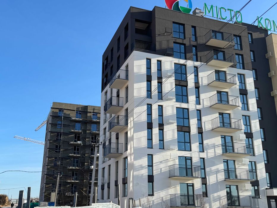 Продаж 1-кімнатної квартири 41кв.(єОселя) м.Пустомити (9км.від Львова)