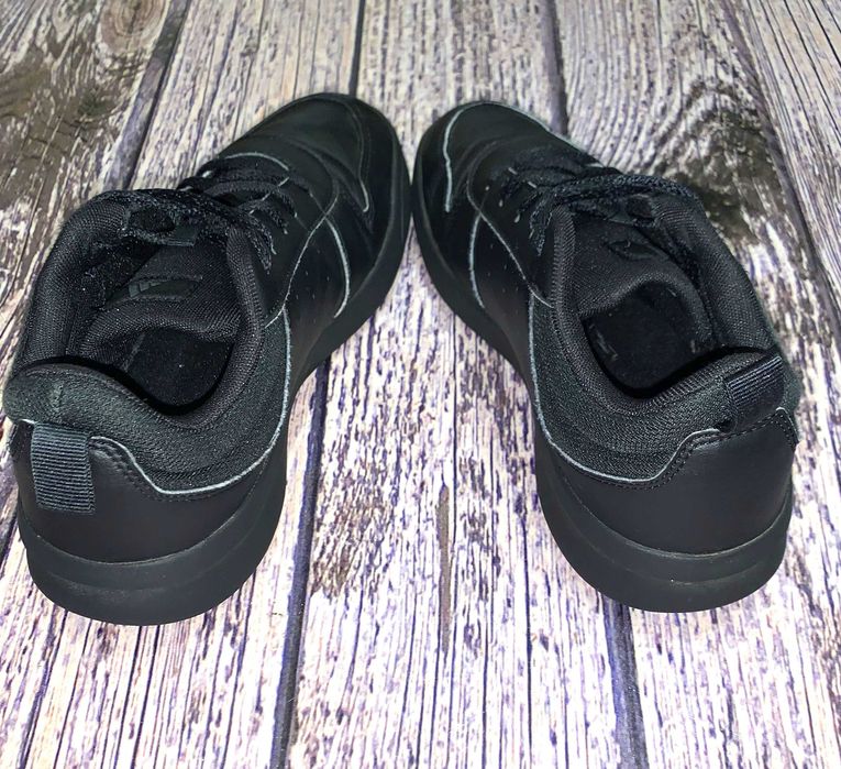 Демисезонные кроссовки Adidas для мальчика, размер 38 (24 см)