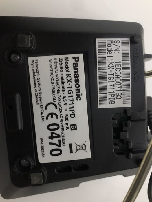 Telefon cyfrowy bezprzewodowy Panasonic KX-TG1711PD