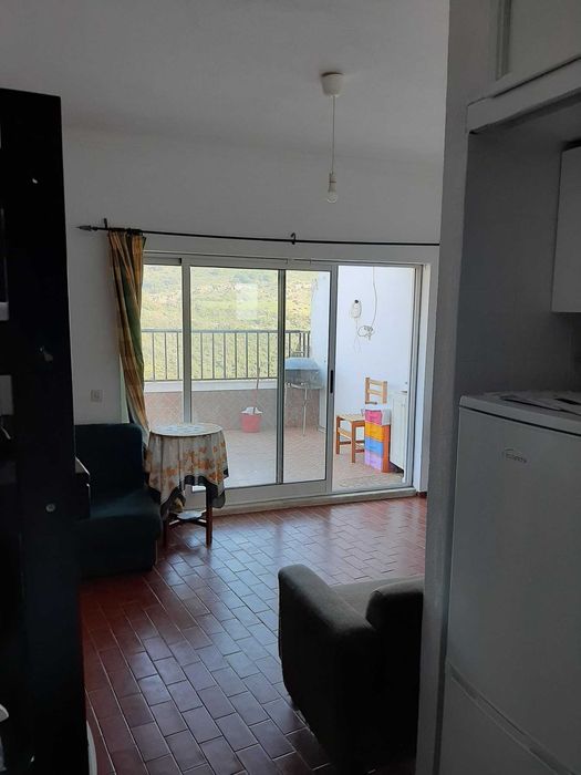 T1 equipado com terraço entrada final Fevereiro - Sesimbra