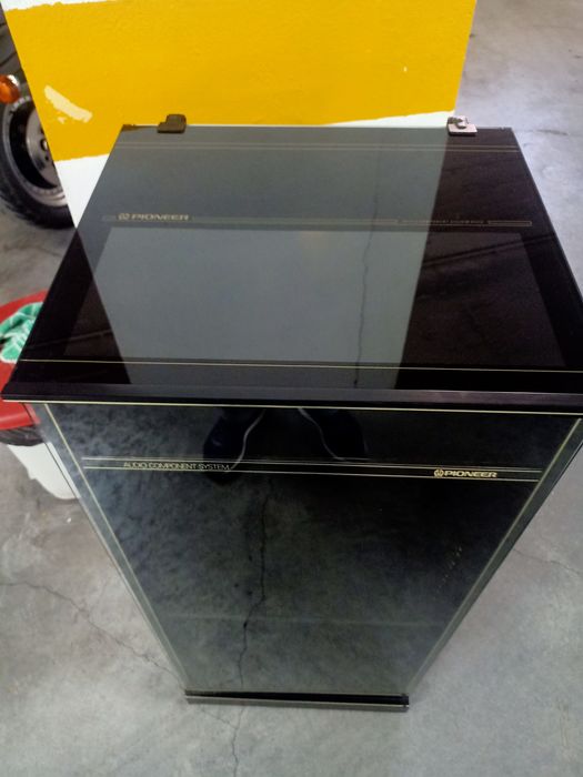 Móvel Pioneer para componentes HI FI