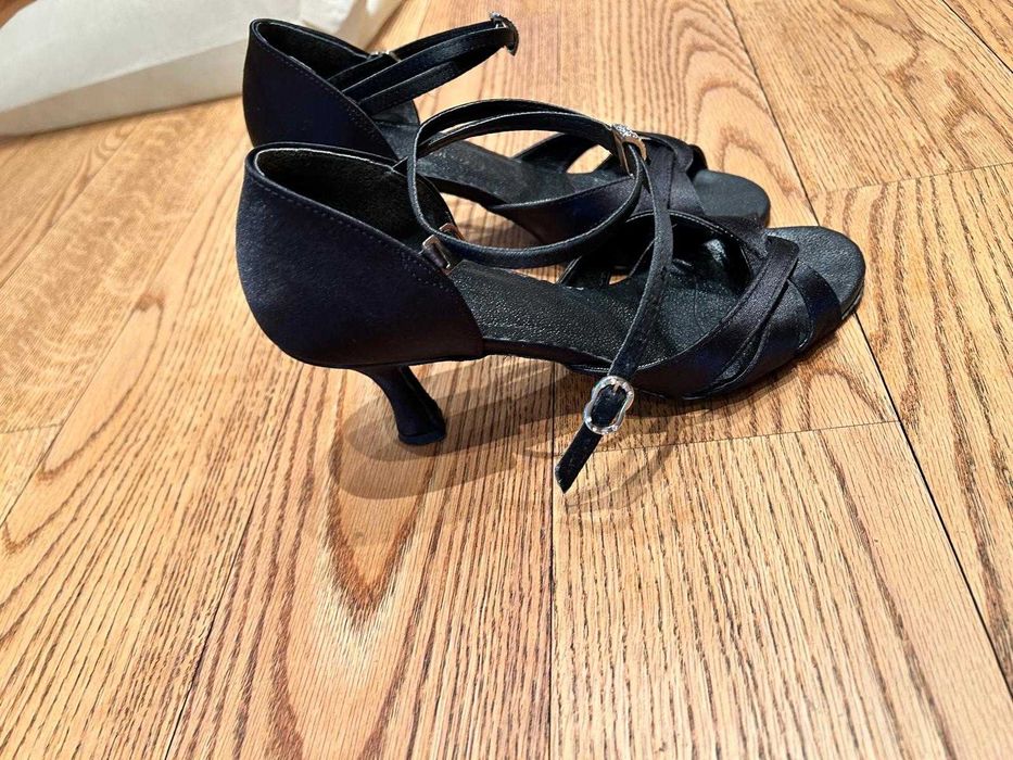 Buty do tańca LATINO 37