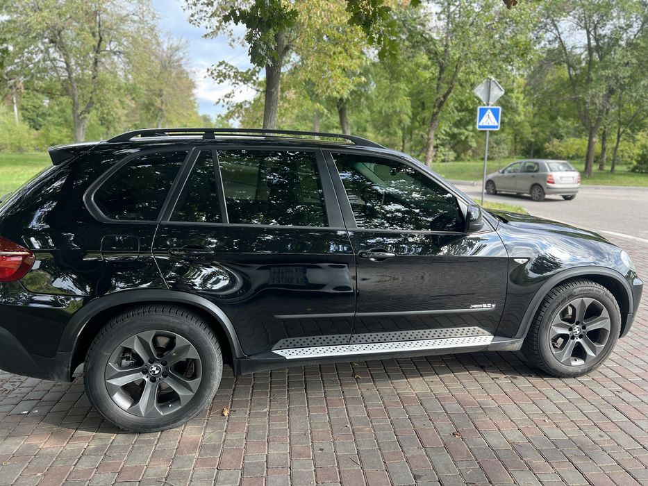 2009 рік 3.0 дизель автомат повний привід