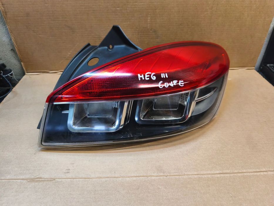 LAMPA TYŁ TYLNA PRAWA RENAULT MEGANE III COUPE