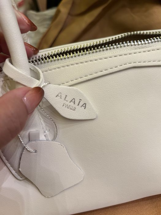 licowa skora biala torba na ramie