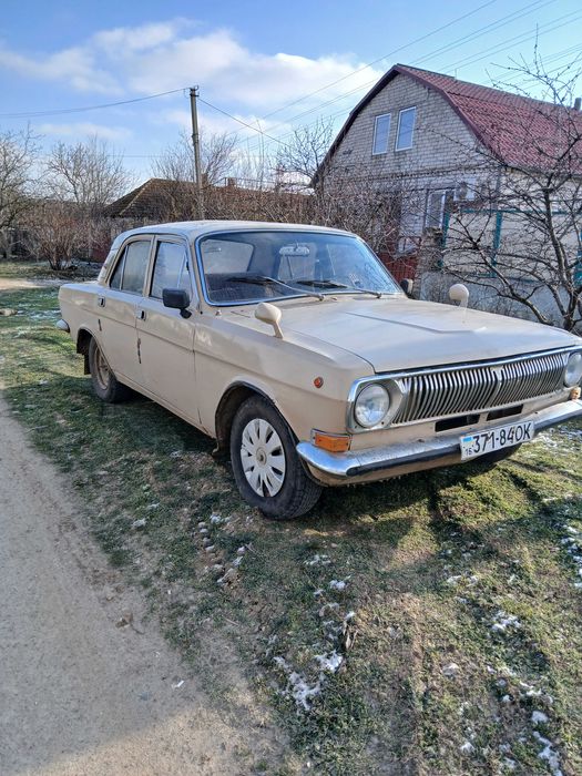 Продам Газ 24 авто повністю в справному стані , працює на газу 
та на бензині всі агрегати справні. Звертайтеся за тел
06******77