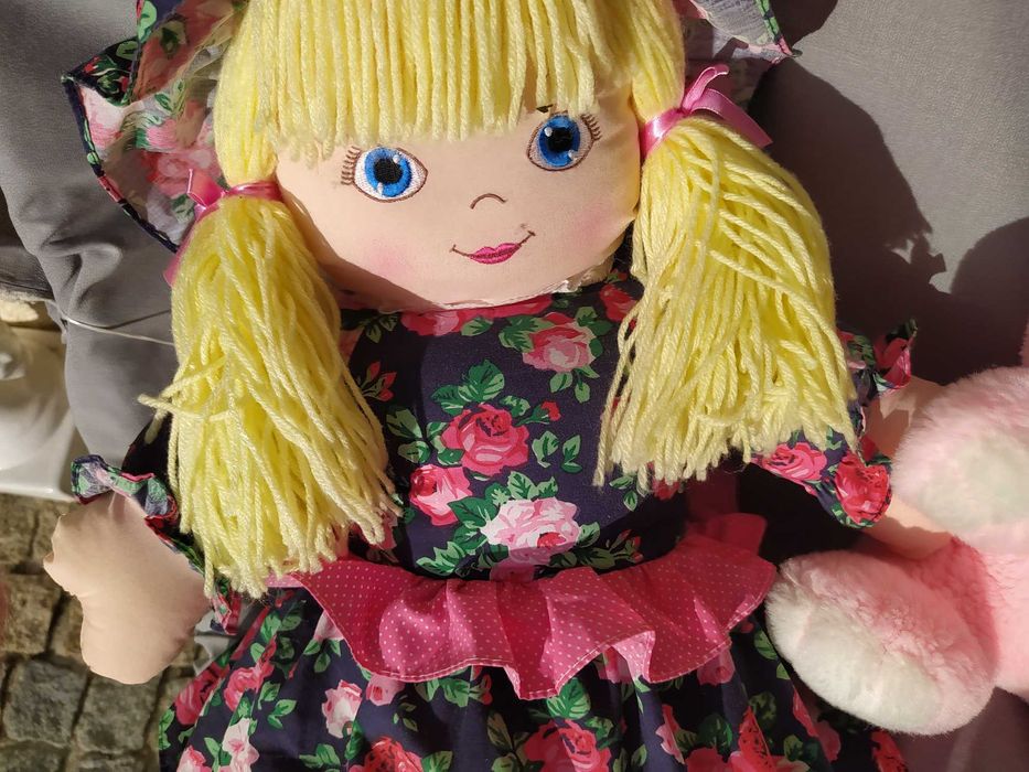 Peluches variados como novos