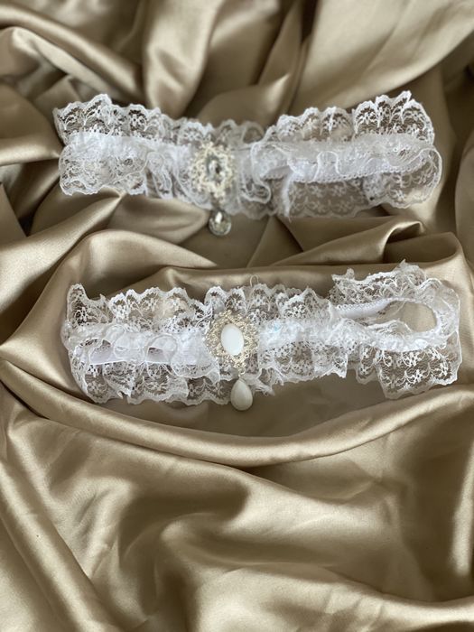 Віяло і шарики  bride,скляні скрині,повязки на ніжку