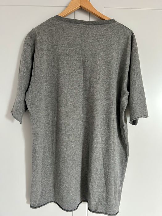 T-shirt męski Robert Kupisz szary oversize na krótki rękaw projektant