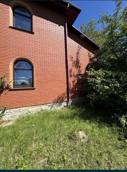 Боярка продаж будинку з Підвалом і Гаражем Центр 11 лінія Без%