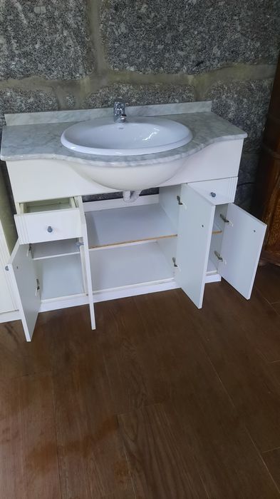 Moveis para casa de banho