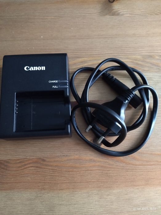 Canon EOS1300d + dodatki