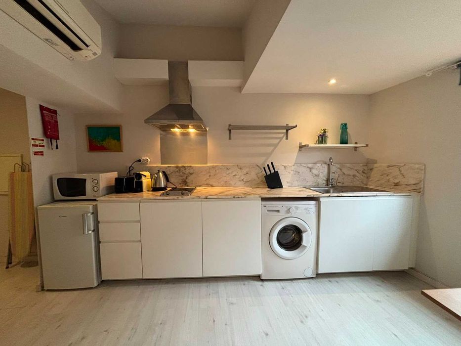 Apartamento T0 - Rua da Formosa