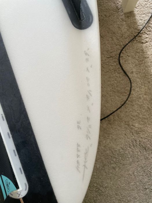 Surfboard - DHD Sandman 6’2 complete setup for sale